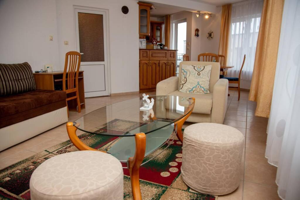 Convenient 1-Bedroom Flat Next To Harmanite Beach سوزوبول المظهر الخارجي الصورة